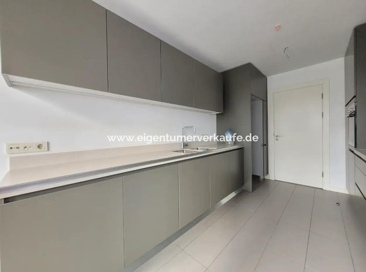 İncek Loft Satılık 3+1 110 M²  Peyzaj Manzaralı Daire