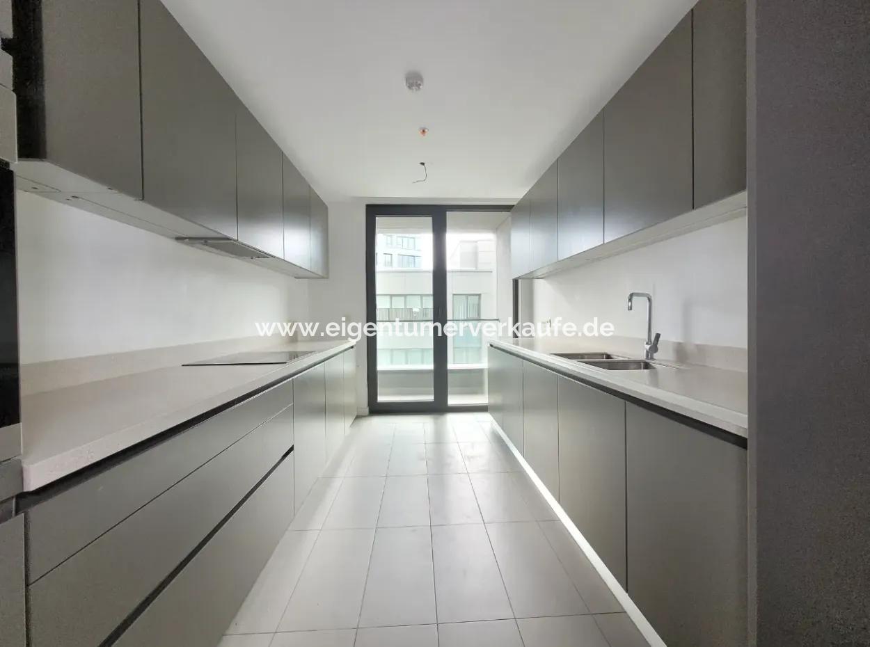 İncek Loft Satılık 3+1 110 M²  Peyzaj Manzaralı Daire