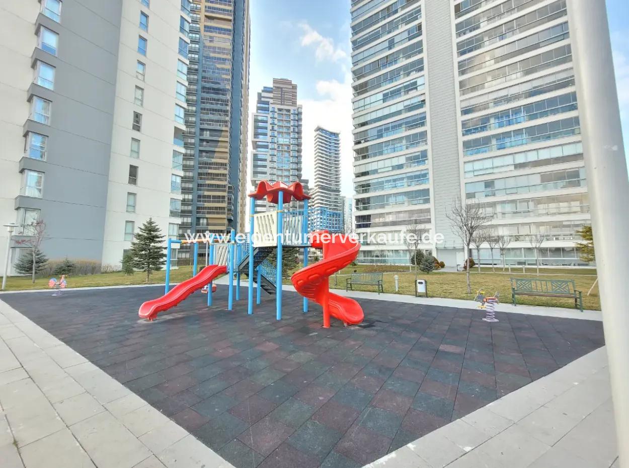 Boş İncek Nata'da Satılık 4+1 207 M²  Göl Manzaralı Daire