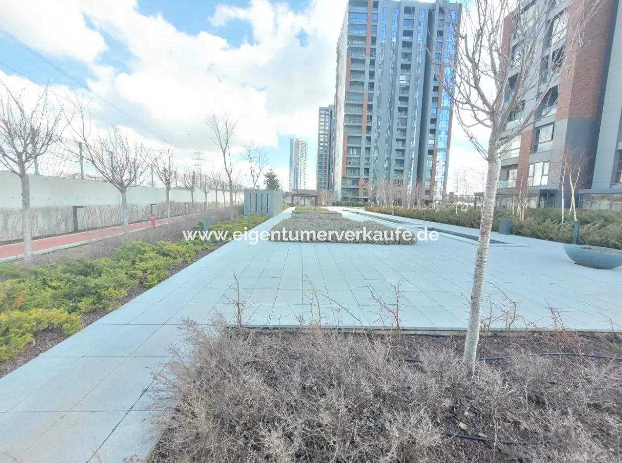 Kiralık Beytepe İncek Bulvar Loft Satılık 1+1 46 M² Daire