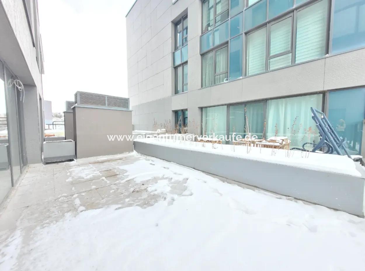 Boş İncek Loft Satılık Teraslı  3+1 110 M² Mogan Manzaralı Daire