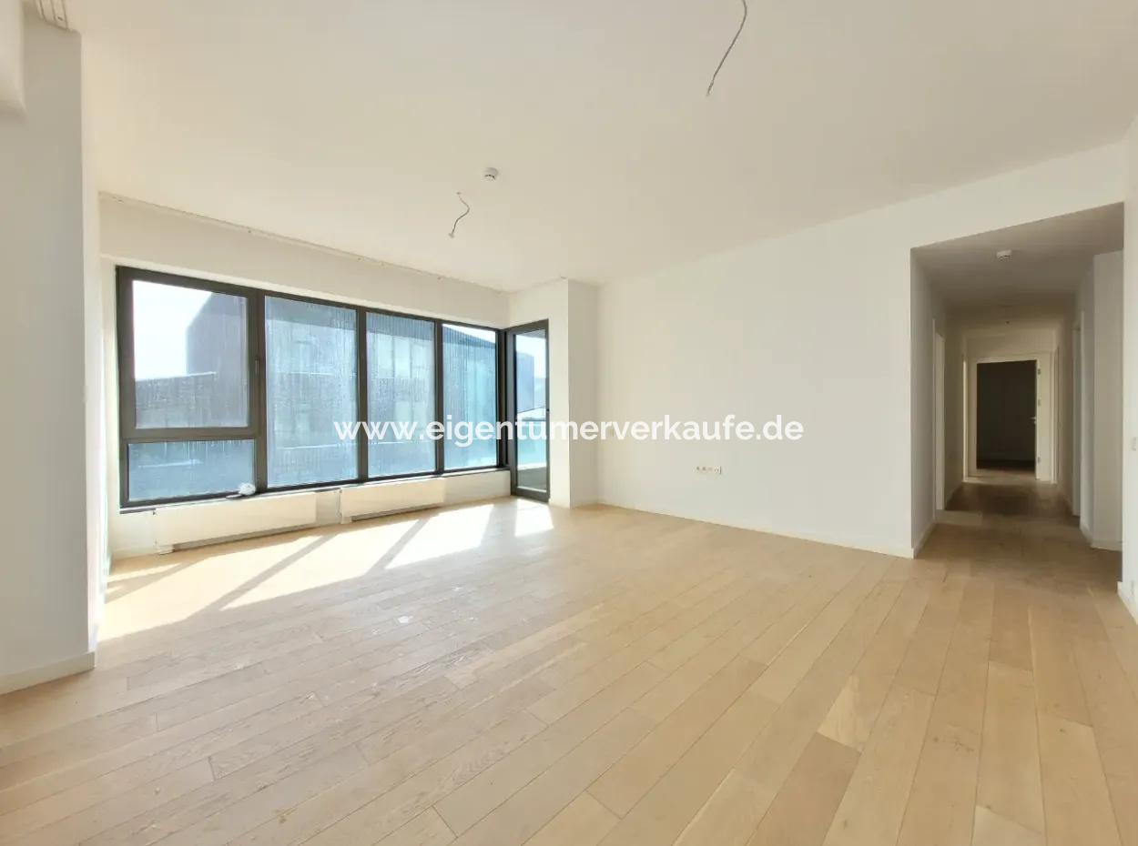 Boş İncek Loft Satılık Teraslı  3+1 110 M² Mogan Manzaralı Daire