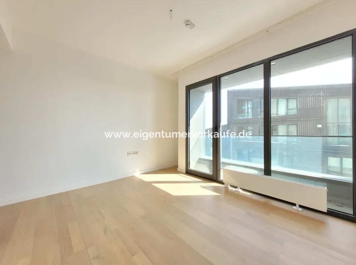 Boş İncek Loft Satılık Teraslı  3+1 110 M² Mogan Manzaralı Daire