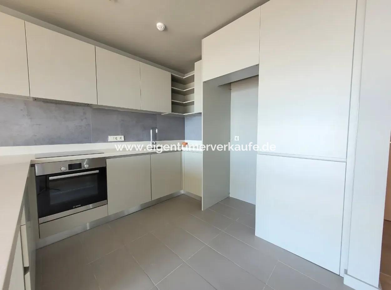 Boş İncek Loft Kiralık  1+1 Göl Manzaralı 11.Kat Daire