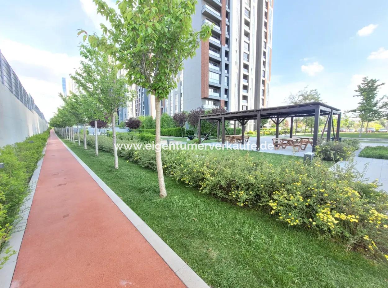 Beytepe İncek Bulvar Loft Satılık 1+1 46 M² 9.Kat Göl Manzaralı Daire