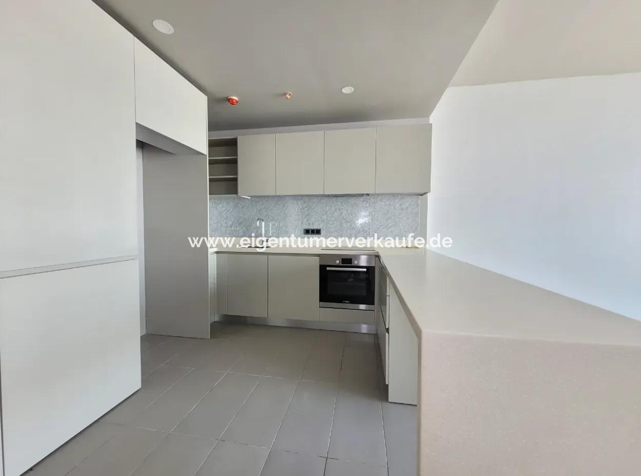 İncek Loft Satılık 1+1 Şehir Manzaralı 8.Kat Daire
