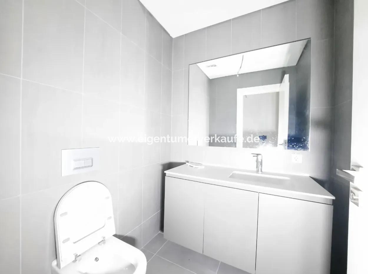 İncek Loft Satılık  4+1  Peyzaj Manzaralı  180 M² 2.Kat Daire