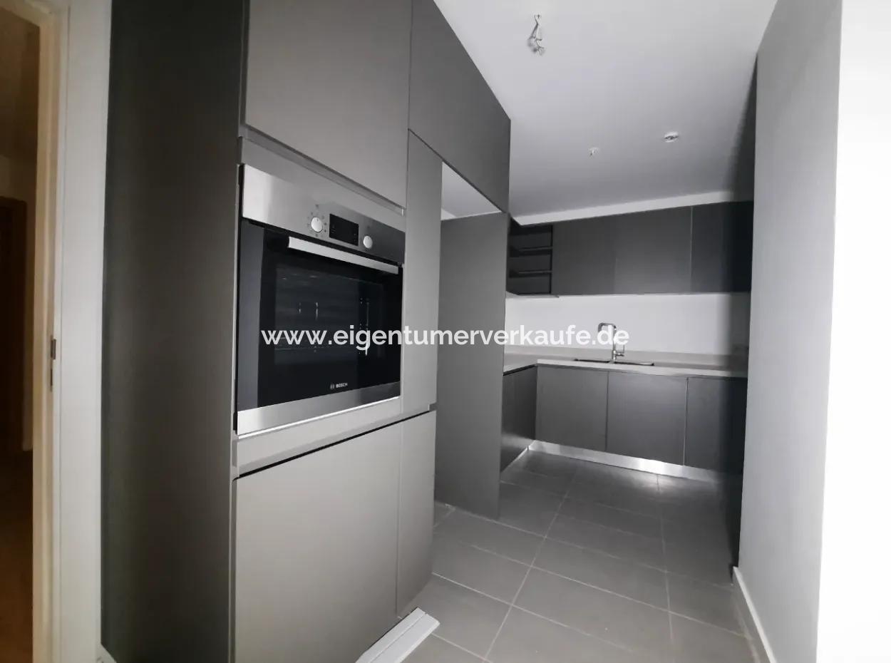 İncek Loft Satılık  4+1  Peyzaj Manzaralı  180 M² 2.Kat Daire
