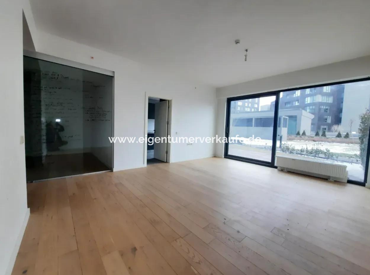 İncek Loft Satılık 3+1 Bahçe Dubleksi Peyzaj Manzaralı Daire