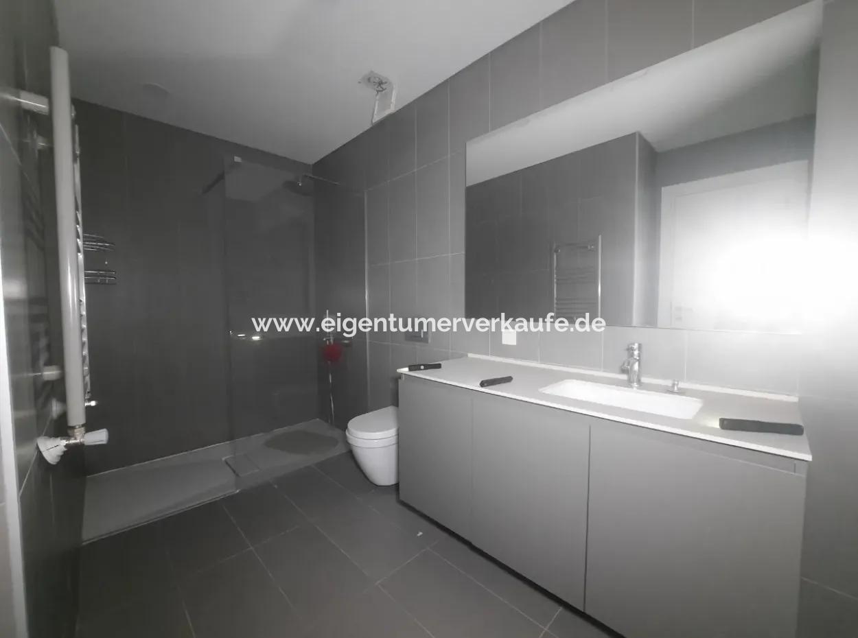 İncek Loft Satılık 2,5+1 Peyzaj Manzaralı 1.Kat Daire