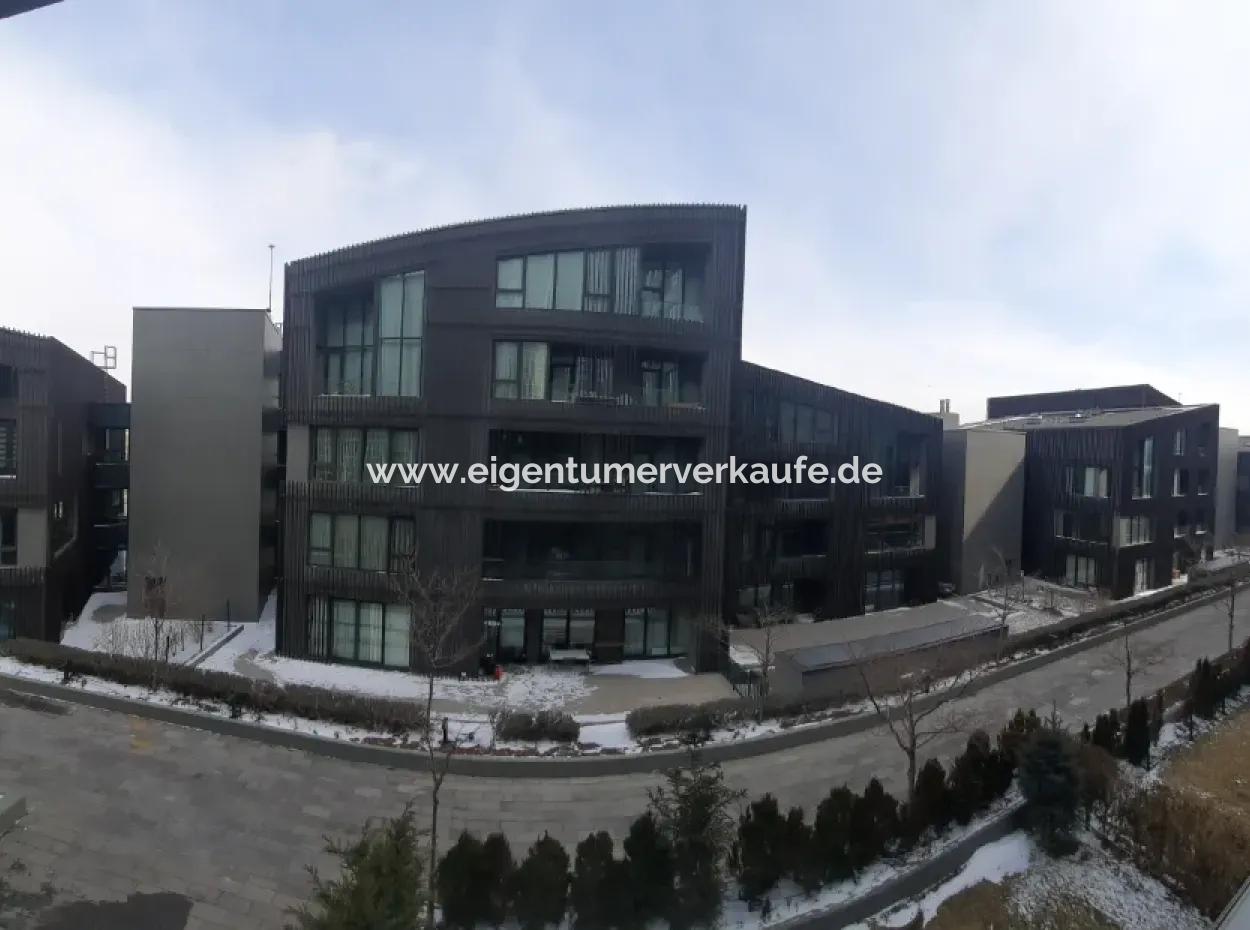 İncek Loft Satılık  5+1  Peyzaj Manzaralı 3.Kat 188 M² Daire