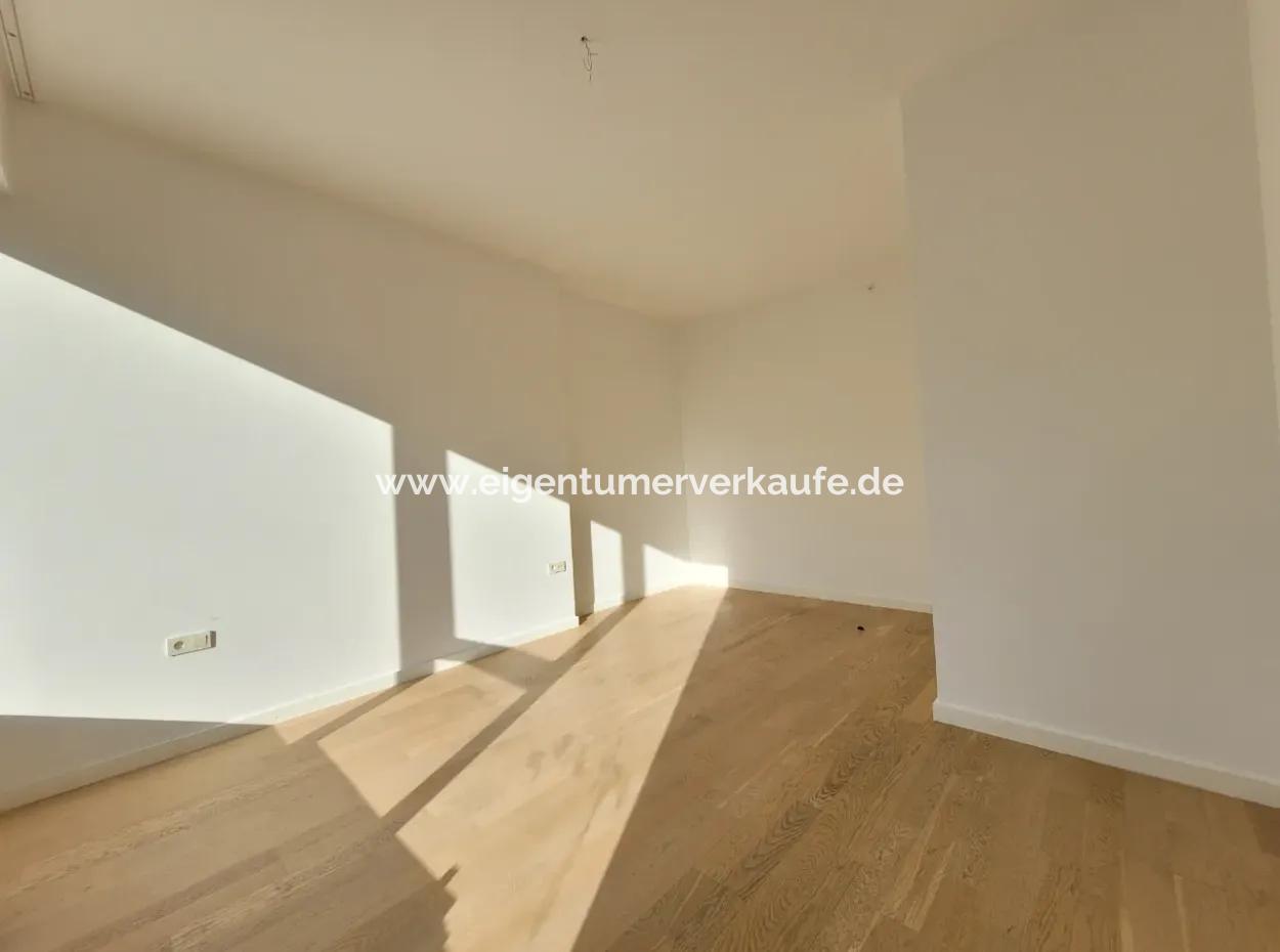 Kiracısız İncek Loft Satılık  2+1 Bahçe Dubleks Şehir Manzaralı Daire