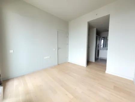 İncek Loft Kiralık  1+1 Şehir Manzaralı 10.Kat Daire
