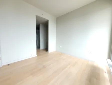 İncek Loft Kiralık  1+1 Şehir Manzaralı 10.Kat Daire