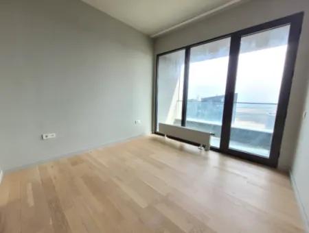 İncek Loft Kiralık  1+1 Şehir Manzaralı 10.Kat Daire