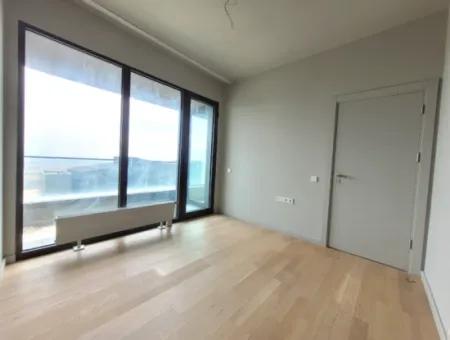 İncek Loft Kiralık  1+1 Şehir Manzaralı 10.Kat Daire