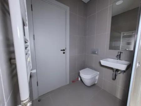 İncek Loft Kiralık  1+1 Şehir Manzaralı 10.Kat Daire