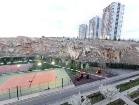 İncek Loft Kiralık  1+1 Şehir Manzaralı 10.Kat Daire