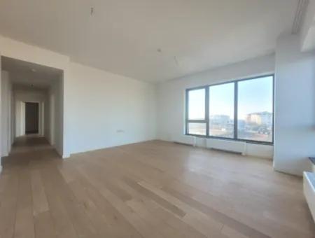 Boş İncek Loft Satılk 3+1 Şehir Manzaralı 10.Kat Daire