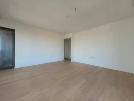 Boş İncek Loft Satılk 3+1 Şehir Manzaralı 10.Kat Daire