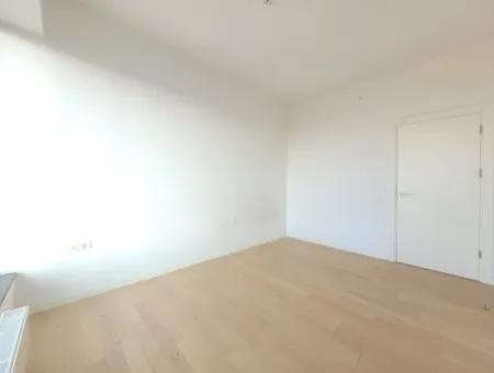 Boş İncek Loft Satılk 3+1 Şehir Manzaralı 10.Kat Daire