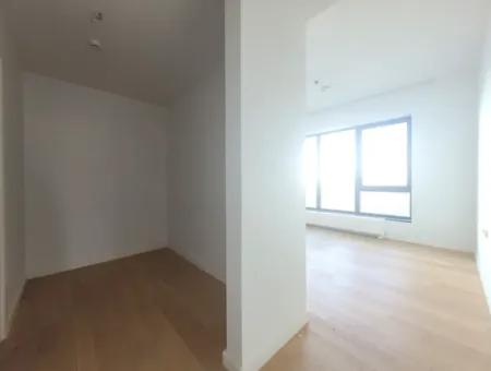 Boş İncek Loft Satılk 3+1 Şehir Manzaralı 10.Kat Daire