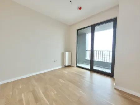 İncek Loft Satılık  2+1 85 M² 23.Kat Mogan Cephe Daire