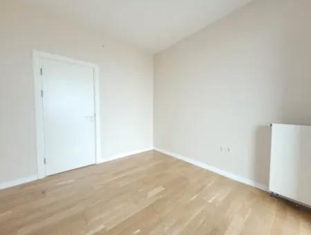 İncek Loft Satılık  2+1 85 M² 23.Kat Mogan Cephe Daire