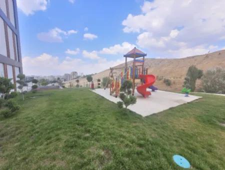 Ankara Çayyolu Alacaatlı Mh. Satılık Viole Sitesi As Royal Prestij Yatay Mimarı Bahçe Katı  4+1 Daire