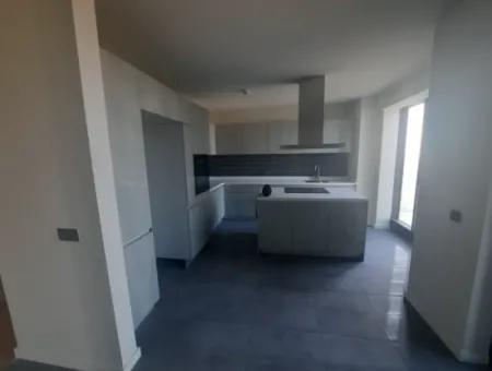 Beytepe İncek Bulvar Loft Satılık 5+1 12.Kat Kiracısız Daire