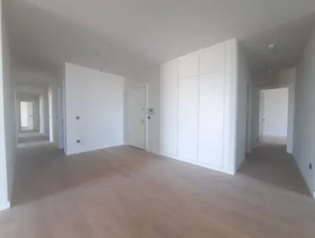 Beytepe İncek Bulvar Loft Satılık 5+1 12.Kat Kiracısız Daire