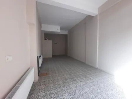 Çanakkale Çarşı İçinde Satılık 40 M²  Bacalı Dükkan
