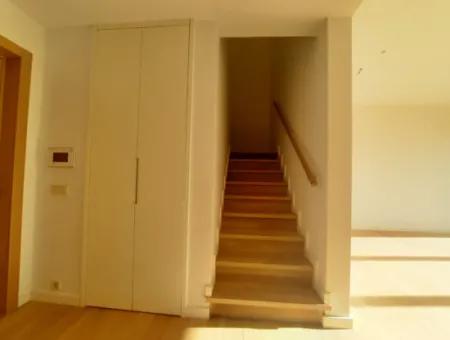 Boş İncek Loft Satılık  3+1 Dubleks Peyzaj Manzaralı 2.Kat Daire