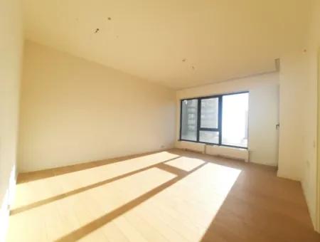 Boş İncek Loft Satılık  3+1 Dubleks Peyzaj Manzaralı 2.Kat Daire