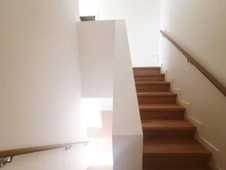 Boş İncek Loft Satılık  3+1 Dubleks Peyzaj Manzaralı 2.Kat Daire