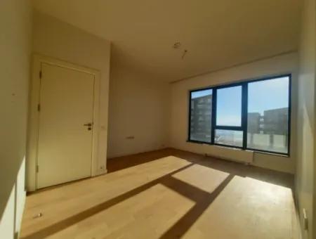 Boş İncek Loft Satılık  3+1 Dubleks Peyzaj Manzaralı 2.Kat Daire