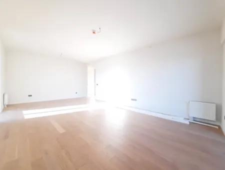 Beytepe İncek Bulvar Loft Satılık 3+1 130 M² 16.Kat Çayyolu Manzaralı Daire