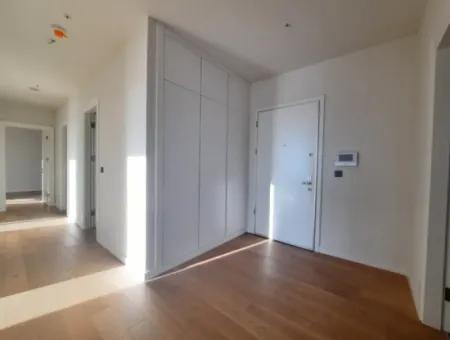 Beytepe İncek Bulvar Loft Satılık 3+1 130 M² 16.Kat Çayyolu Manzaralı Daire