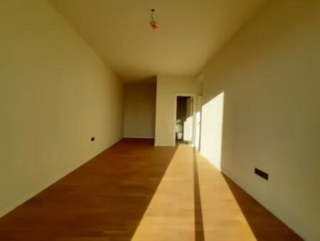 Beytepe İncek Bulvar Loft Satılık 3+1 130 M² 16.Kat Çayyolu Manzaralı Daire