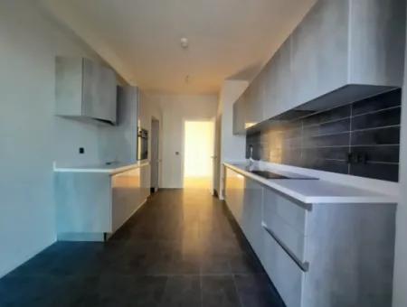Beytepe İncek Bulvar Loft Satılık 3+1 130 M² 16.Kat Çayyolu Manzaralı Daire