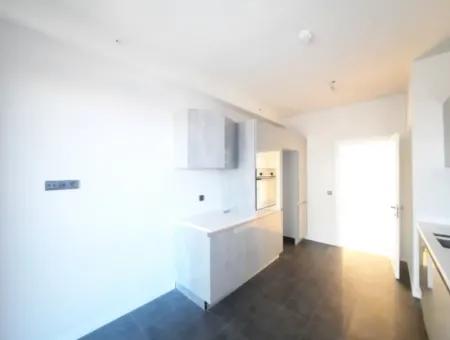 Beytepe İncek Bulvar Loft Satılık 3+1 130 M² 16.Kat Çayyolu Manzaralı Daire