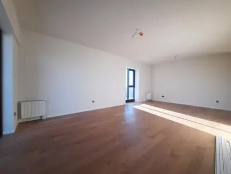 Beytepe İncek Bulvar Loft Satılık 3+1 130 M² 16.Kat Çayyolu Manzaralı Daire