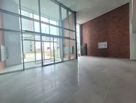 Beytepe İncek Bulvar Loft Satılık 3+1 130 M² 16.Kat Çayyolu Manzaralı Daire